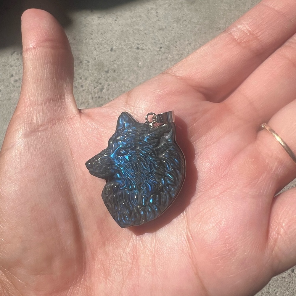 Labradorite Wolf Pendant